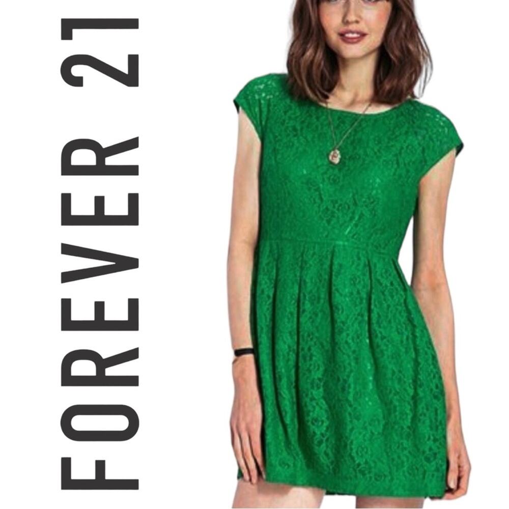 FOREVER 21 ~ Green Lace Baby Doll Dress ~ Size Medium - Picture 1 of 3
